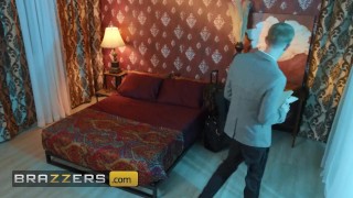 BRAZZERS – Alexis Fawx & Danny D Get Fucked In During An Investigation & Find The Evidence They Need